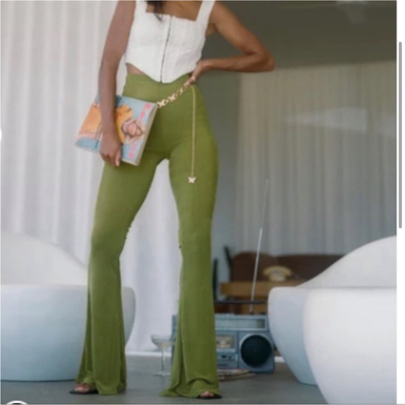 Princess Polly Pants - Princess Polly green high waisted flare pants size 6 | NWOT